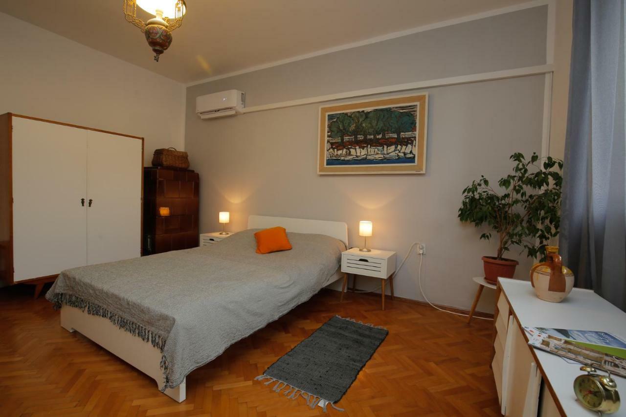 Pietas Iulia Appartement Pula Buitenkant foto